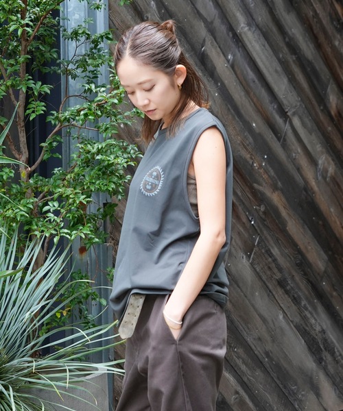 BILLABONG(ビラボン)の「BILLABONG メンズ SOFFTY TANK サーフタンクトップ 【2025年夏モデル】/ビラボン水陸両用UVケア伸縮速乾タンクトップラッシュガード(タンクトップ・メンズ・オフホワイト/レッド系その他・X-LARGE/LARGE/MEDIUM)」の22枚目の写真