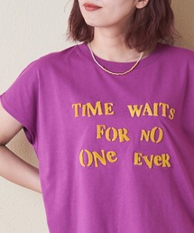 CUBE SUGAR（キューブシュガー）の「21/-OE天竺フレンチスリーブブラシ刺繍ロゴTシャツ（Tシャツ/カットソー・レディース）」