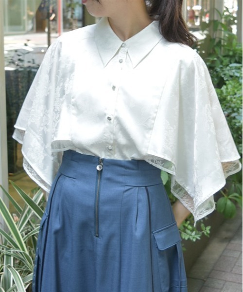 axes femme（アクシーズファム）の「ケープ風ジャカードブラウス（シャツ/ブラウス・レディース・ホワイト/ミント/ブラック/ラベンダー・FREE）」の2枚目の写真