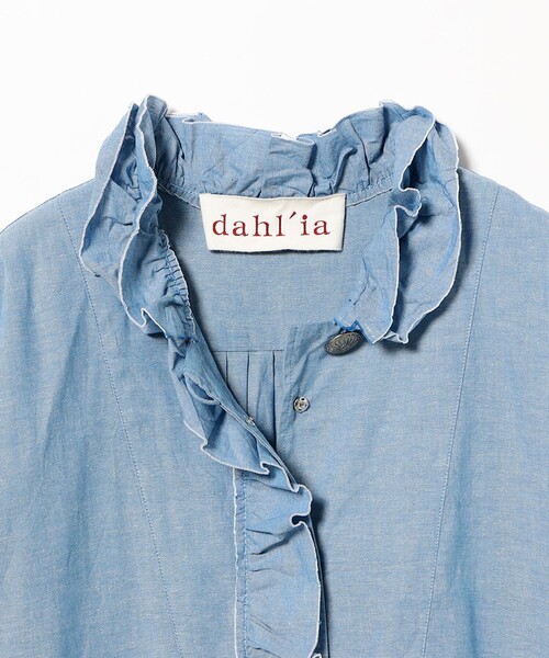 fennica（フェニカ）の「dahl'ia / シャンブレーフリル ワンピース（ワンピース・レディース・ブラック/ブルー・ONE SIZE）」の7枚目の写真