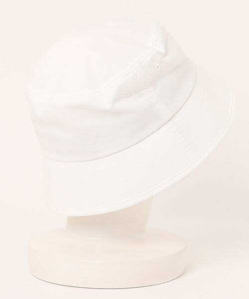 VANS(バンズ)の「VANSアパレル(WJ) ヴァンズ Emblem Twill Bucket HAT ハット 125R7171700 ABC-MART限定 OFF WHITE(ハット・メンズ・ホワイト・FREE)」の2枚目の写真