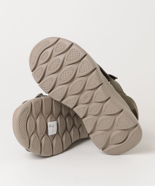 SKECHERS（スケッチャーズ）の「スケッチャーズ  GO WALK FLEX SD（サンダル・メンズ・オリーブ・25.0cm/26.0cm/27.0cm/28.0cm）」の2枚目の写真