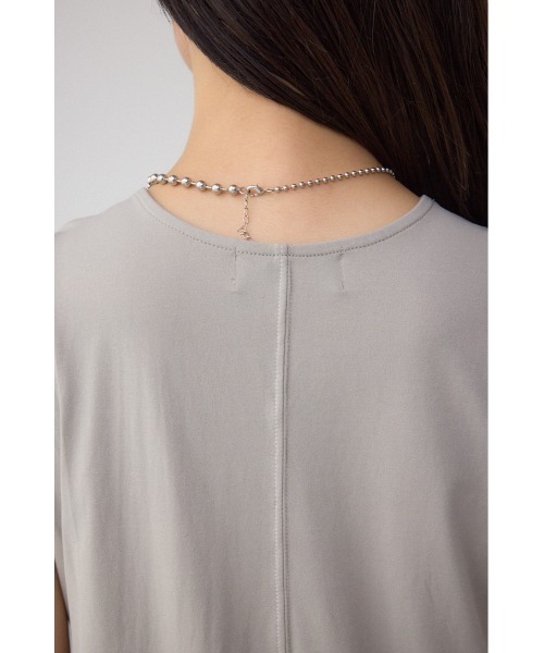 AZUL by moussy(アズールバイマウジー)の「ステッチフレアカットワンピース(ワンピース・レディース・グレー/ブラック/レッド・SMALL/MEDIUM)」の18枚目の写真