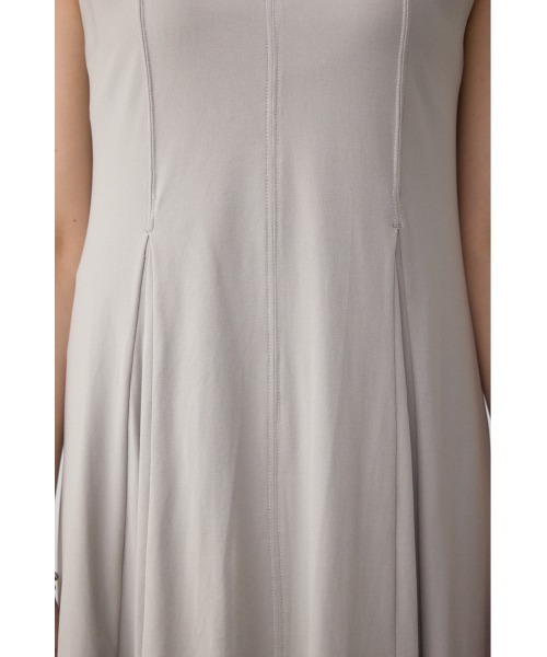 AZUL by moussy(アズールバイマウジー)の「ステッチフレアカットワンピース(ワンピース・レディース・グレー/ブラック/レッド・SMALL/MEDIUM)」の16枚目の写真
