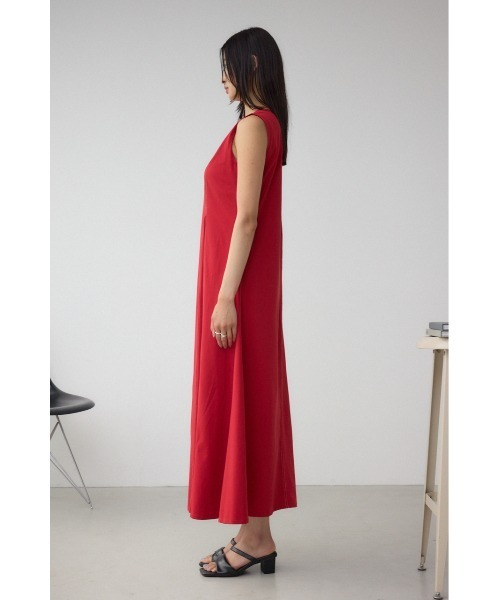 AZUL by moussy(アズールバイマウジー)の「ステッチフレアカットワンピース(ワンピース・レディース・グレー/ブラック/レッド・SMALL/MEDIUM)」の10枚目の写真