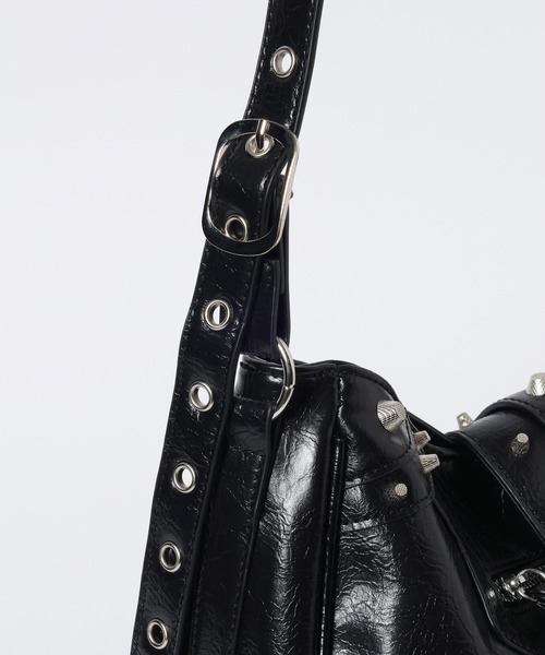 3.3 Field Trip （3.3フィールドトリップ）の「3.3 Field Trip／スタッズショルダーBAG（ショルダーバッグ・メンズ・ブラック・ONE SIZE）」の12枚目の写真