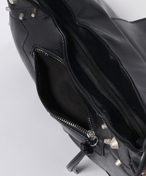 3.3 Field Trip （3.3フィールドトリップ）の「3.3 Field Trip／スタッズショルダーBAG（ショルダーバッグ・メンズ・ブラック・ONE SIZE）」の15枚目の写真