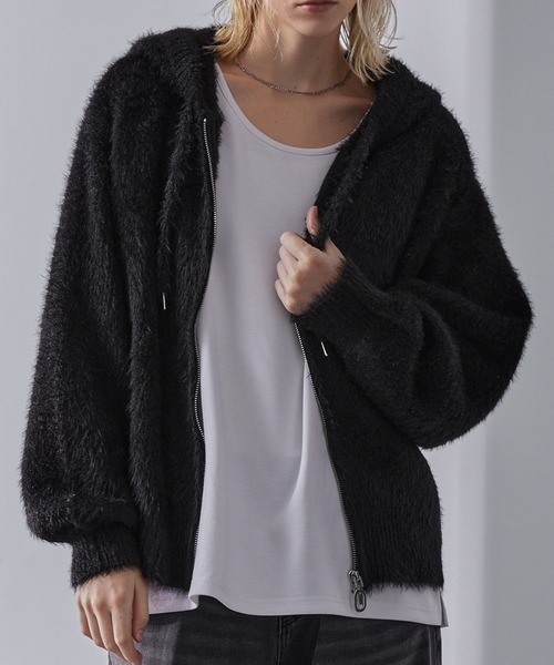 Loose/ルース(ルース)の「ボリュームショート シャギーニットパーカー(パーカー・メンズ・グレー/レッドパープル/ブラック/ブラック系1・S/XS/L/M)」の16枚目の写真