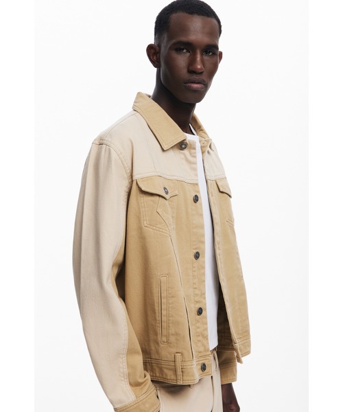 Desigual（デシグアル）の「コントラストデニムジャケット（デニムジャケット・メンズ・ブラウン・XL/L/M/S）」の4枚目の写真