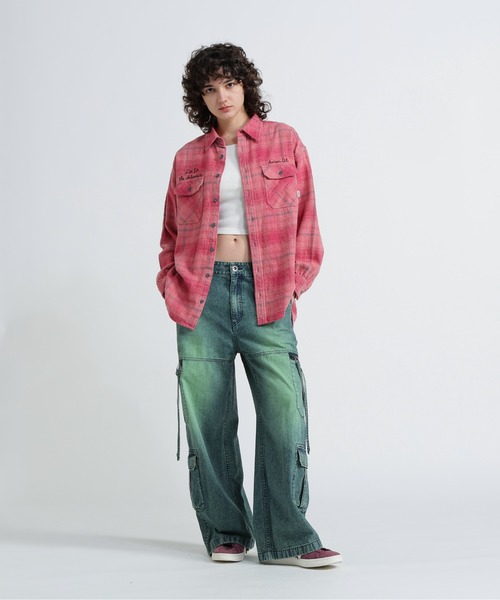 AVIREX(アヴィレックス)の「EMBROIDERY CHECK SHIRT/刺繍チェックシャツ(シャツ/ブラウス・レディース・ネイビー/ピンク/グリーン・F)」の7枚目の写真