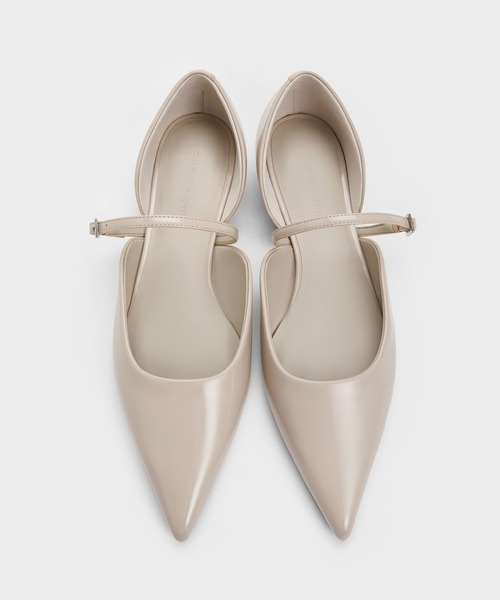 CHARLES & KEITH(チャールズ & キース)の「ポインテッドトゥ ドルセイメリージェーンフラット(パンプス・レディース・ブラック/バーガンディー/ライトアッシュグレー・22.5cm/23cm/23.5cm/24.5cm/25cm)」の11枚目の写真