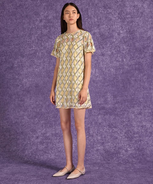 CHARLES & KEITH(チャールズ & キース)の「ポインテッドトゥ ドルセイメリージェーンフラット(パンプス・レディース・ブラック/バーガンディー/ライトアッシュグレー・22.5cm/23cm/23.5cm/24.5cm/25cm)」の21枚目の写真