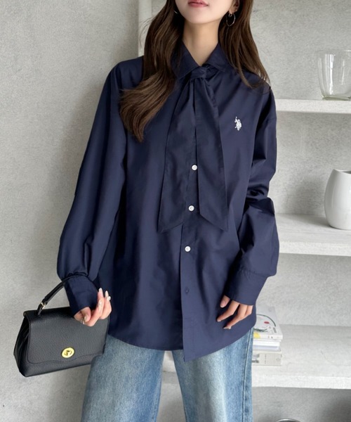 U.S. POLO ASSN.(ユーエスポロアッスン)の「【Ada.別注 U.S. POLO ASSN】ネクタイ結び可能! ボウタイ セット オーバーサイズ シャツ(シャツ/ブラウス・レディース・ライトブルー/チャコール/ネイビー/ホワイト/ベージュ/ピンク・M/L/S)」の12枚目の写真