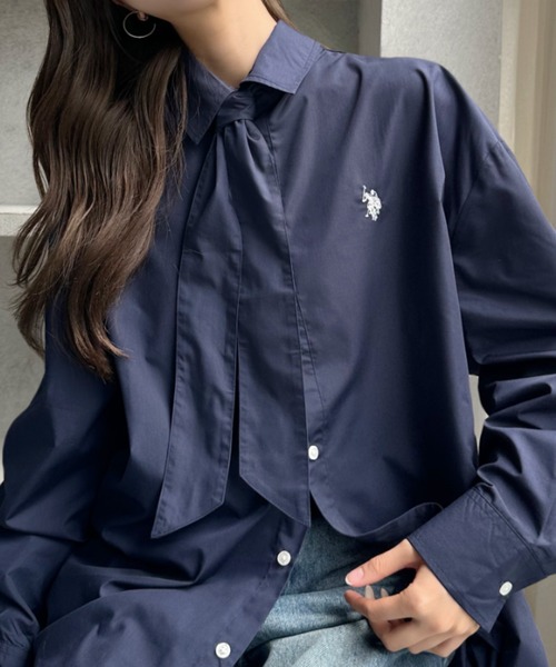 U.S. POLO ASSN.(ユーエスポロアッスン)の「【Ada.別注 U.S. POLO ASSN】ネクタイ結び可能! ボウタイ セット オーバーサイズ シャツ(シャツ/ブラウス・レディース・ライトブルー/チャコール/ネイビー/ホワイト/ベージュ/ピンク・M/L/S)」の17枚目の写真
