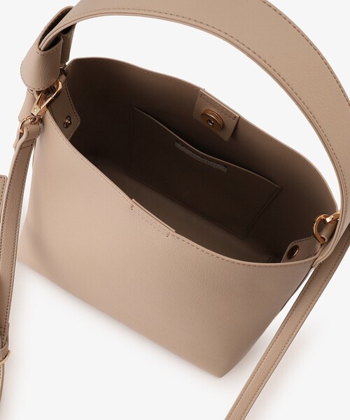 Afternoon Tea（アフタヌーンティー）の「カスタムチャームショルダーバッグ（ショルダーバッグ・レディース・ブラック/ベージュ/パープル/ブルー・ONE SIZE）」の16枚目の写真