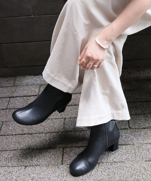 JOURNAL STANDARD relume（ジャーナルスタンダード　レリューム）の「RELUME ヒールショートブーツ（ブーツ・レディース・ブラウン系その他/ブラック・23cm/23.5cm/24cm/24.5cm/25cm）」の6枚目の写真