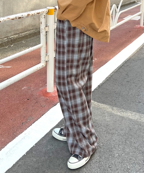 ABYS(アビス)の「チェックイージーパンツ(その他パンツ・レディース・ブラック/ブラウン・LARGE/MEDIUM)」の5枚目の写真