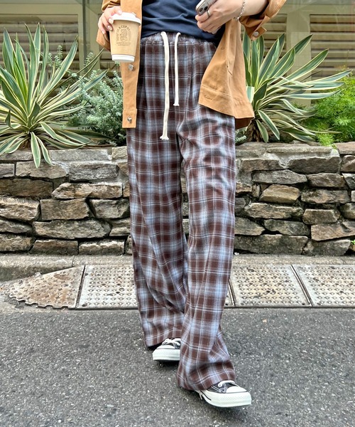 ABYS(アビス)の「チェックイージーパンツ(その他パンツ・レディース・ブラック/ブラウン・LARGE/MEDIUM)」の9枚目の写真