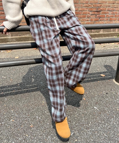 ABYS(アビス)の「チェックイージーパンツ(その他パンツ・レディース・ブラック/ブラウン・LARGE/MEDIUM)」の13枚目の写真