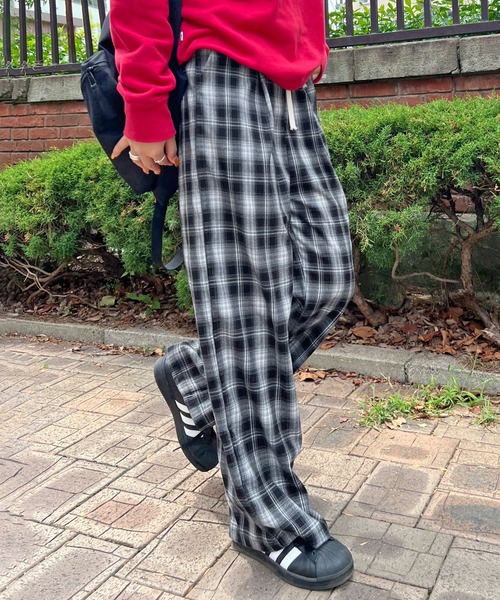 ABYS(アビス)の「チェックイージーパンツ(その他パンツ・レディース・ブラック/ブラウン・LARGE/MEDIUM)」の22枚目の写真