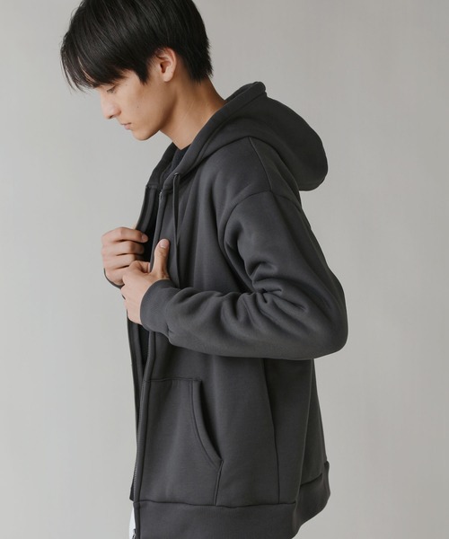 LIL VENDARS(リルヴェンダース)の「Buyer's Select / カルボアワイドジップアップパーカー(パーカー・メンズ・オートミール/スミクロ/ネイビー・L/M/2L)」の7枚目の写真