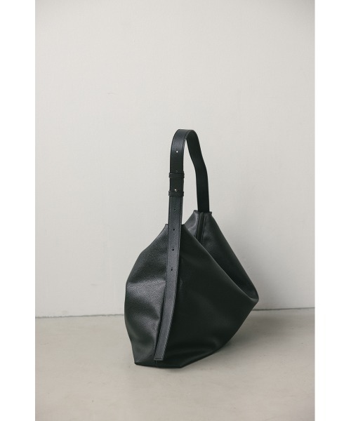 STYLEMIXER（スタイルミキサー）の「ワンハンドルビッグショルダーバッグ（ショルダーバッグ・レディース・ブラック/カーキ・FREE）」の6枚目の写真