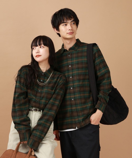 GLOBAL WORK(グローバルワーク)の「やわらかリッチネルレギュラーシャツ/498079(シャツ/ブラウス・メンズ・ブラック/グレイッシュベージュ/ブラウン系その他/オフホワイト/ブラック系その他/ブルー/ベージュ系その他2/ピンク/ブラウン/グリーン/チャコール/ネイビー・SMALL/MEDIUM/LARGE/X-LARGE/X-SMALL/3XL/XX-LARGE)」の6枚目の写真