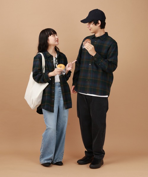 GLOBAL WORK(グローバルワーク)の「やわらかリッチネルレギュラーシャツ/498079(シャツ/ブラウス・メンズ・ブラック/グレイッシュベージュ/ブラウン系その他/オフホワイト/ブラック系その他/ブルー/ベージュ系その他2/ピンク/ブラウン/グリーン/チャコール/ネイビー・SMALL/MEDIUM/LARGE/X-LARGE/X-SMALL/3XL/XX-LARGE)」の20枚目の写真