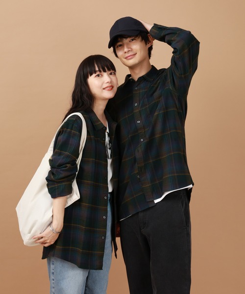 GLOBAL WORK(グローバルワーク)の「やわらかリッチネルレギュラーシャツ/498079(シャツ/ブラウス・メンズ・ブラック/グレイッシュベージュ/ブラウン系その他/オフホワイト/ブラック系その他/ブルー/ベージュ系その他2/ピンク/ブラウン/グリーン/チャコール/ネイビー・SMALL/MEDIUM/LARGE/X-LARGE/X-SMALL/3XL/XX-LARGE)」の22枚目の写真