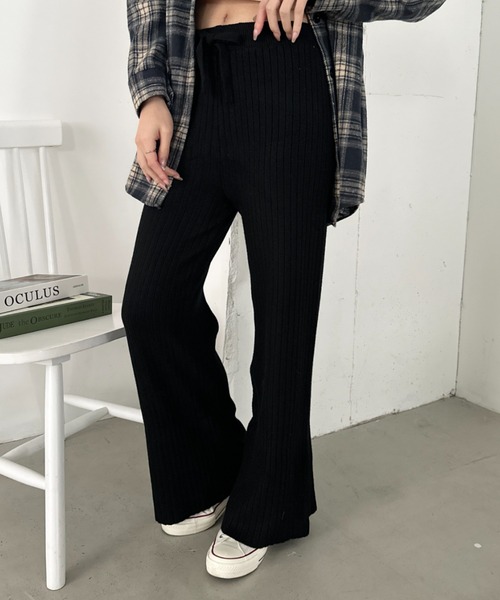 CLEA（クレア）の「リブニットストレートパンツ（その他パンツ・レディース・ブラック/ブラウン/アイボリー/グレー・FREE）」の3枚目の写真