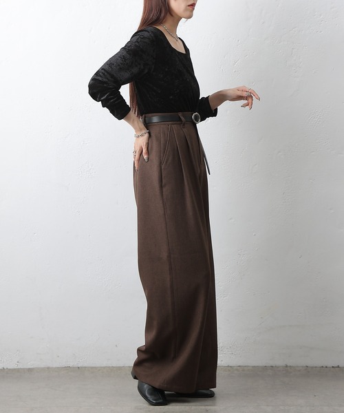 COLONY 2139（コロニートゥーワンスリーナイン）の「2タックワイドスラックス（スラックス・レディース・ブラック/チャコールグレー/ブラウン・SMALL/MEDIUM/LARGE）」の4枚目の写真