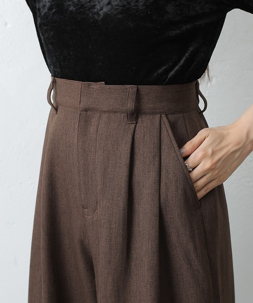 COLONY 2139（コロニートゥーワンスリーナイン）の「2タックワイドスラックス（スラックス・レディース・ブラック/チャコールグレー/ブラウン・SMALL/MEDIUM/LARGE）」の10枚目の写真