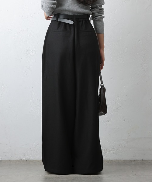 COLONY 2139（コロニートゥーワンスリーナイン）の「2タックワイドスラックス（スラックス・レディース・ブラック/チャコールグレー/ブラウン・SMALL/MEDIUM/LARGE）」の15枚目の写真