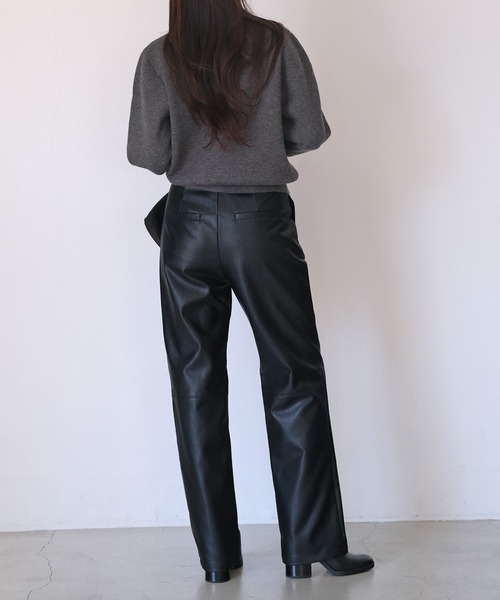 フェイクレザーパンツ（その他パンツ）｜AKTE（アクテ）のファッション