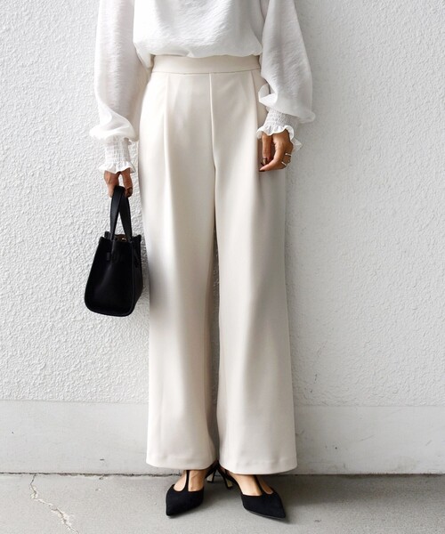 SHIPS別注】kaene:〈洗濯機可能〉ダンボール ストレート タック パンツ