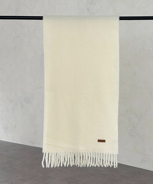 Thevon（ゼボン）の「フリンジボリュームマフラー（マフラー・レディース・ブラウン/オレンジ/アイボリー・FREE）」の7枚目の写真