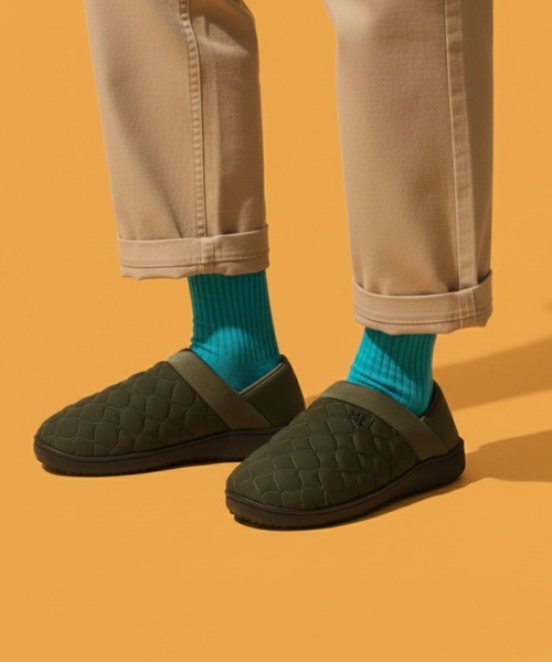 MEI(メイ)の「【MEI/メイ】キルトモックシューズ / 2WAY バブーシュ / ひょうたんキルト / 裏ボア / ユニセックス / キャンプ / ルームシューズ(スリッポン・メンズ・グレー/オリーブドラブ/ブラック・M/S/L)」の3枚目の写真