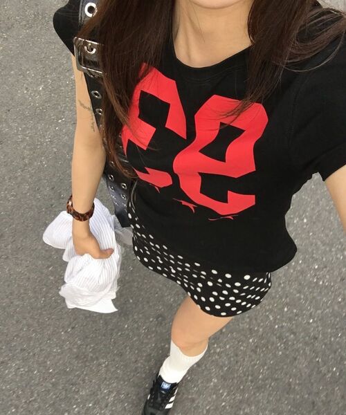 PARTIMENTO WOMEN(パルティメントウィメン)の「93 チャオプリンテッドショートスリーブTシャツ_ブラック(Tシャツ/カットソー・レディース・ブラック・SMALL/MEDIUM)」の12枚目の写真