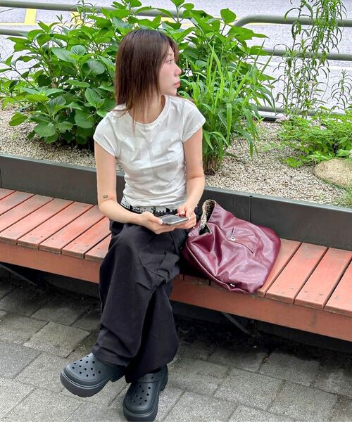 PARTIMENTO WOMEN(パルティメントウィメン)の「93 チャオプリンテッドショートスリーブTシャツ_ブラック(Tシャツ/カットソー・レディース・ブラック・SMALL/MEDIUM)」の13枚目の写真