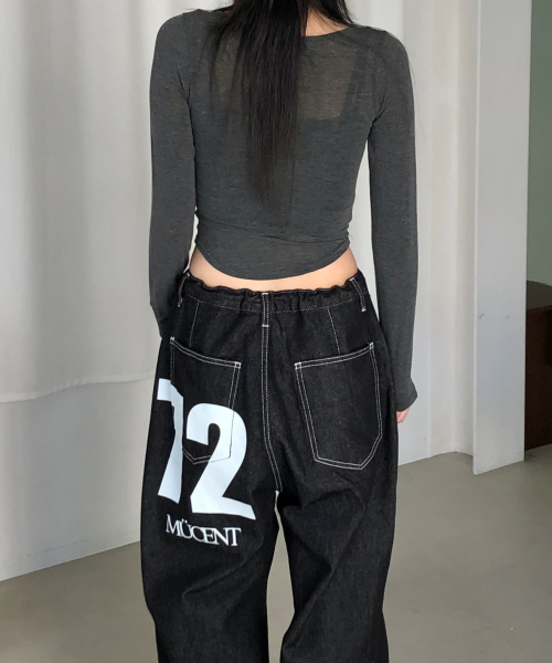 MUCENT(ムセント)の「シグニチャーバッグ72レタリングワイドデニムパンツ 男女共用(デニムパンツ・レディース・ブラック・FREE)」の11枚目の写真