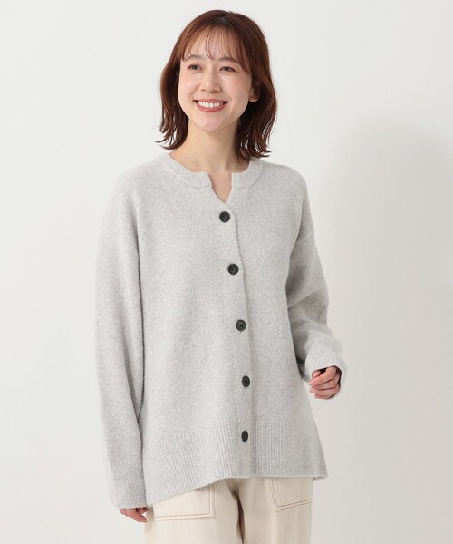 Afternoon Tea（アフタヌーンティー）の「チビVネックカーディガン（カーディガン/ボレロ・レディース・ブルー/グレー/ライトグレー・MEDIUM）」の2枚目の写真