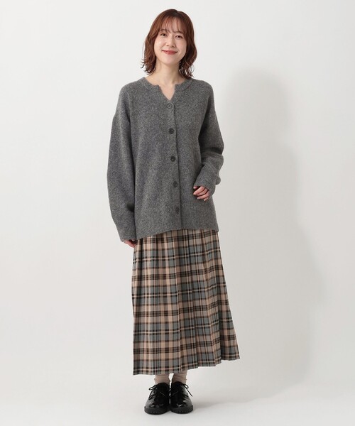 Afternoon Tea（アフタヌーンティー）の「チビVネックカーディガン（カーディガン/ボレロ・レディース・ブルー/グレー/ライトグレー・MEDIUM）」の4枚目の写真