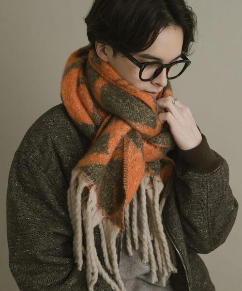 SENSE OF PLACE by URBAN RESEARCH（センスオブプレイスバイアーバンリサーチ）の「ラインチェックボリュームマフラー（マフラー・メンズ・レッド/オレンジ・ONE）」の9枚目の写真