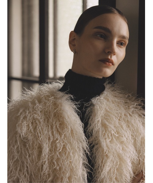 anuans ボリュームファーコート セール】ECOPELボリュームファーコート（ノーカラーコート）｜anuans