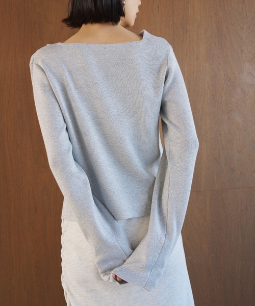 AIC.（エーアイシー）の「マルチウェイドレープラメニットトップス（その他トップス・レディース・ブラウン/グレー・FREE）」の8枚目の写真