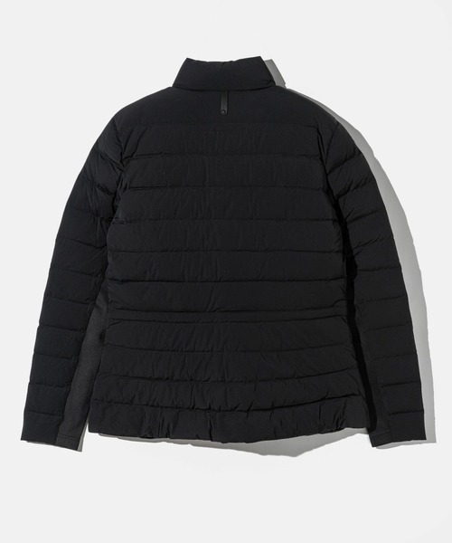Mackage（マッカージュ）の「Mackage JACEY-CITY Light Down Jacket マッカージュ ジェイシー ライト ダウンジャケット（ダウンジャケット/コート・レディース・ブラック・MEDIUM）」の6枚目の写真