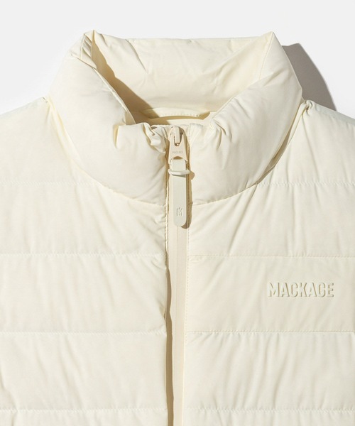 Mackage（マッカージュ）の「Mackage JACEY-CITY Light Down Jacket マッカージュ ジェイシー ライト ダウンジャケット（ダウンジャケット/コート・レディース・ブラック・MEDIUM）」の10枚目の写真