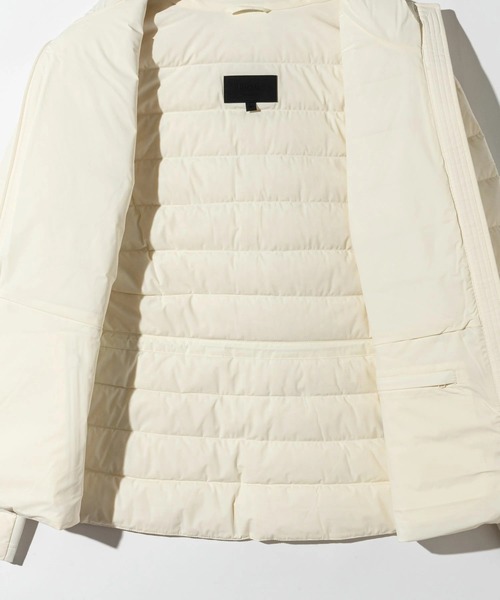 Mackage（マッカージュ）の「Mackage JACEY-CITY Light Down Jacket マッカージュ ジェイシー ライト ダウンジャケット（ダウンジャケット/コート・レディース・ブラック・MEDIUM）」の15枚目の写真