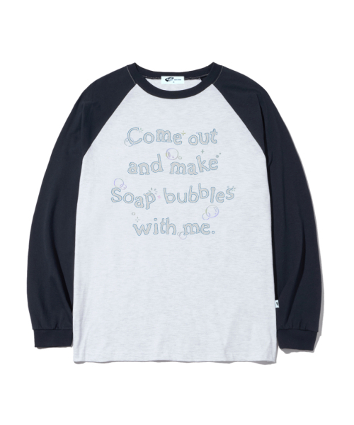 PAGESIISII(ページシシ)の「メイクソープバブルプリントオーバーサイズロングスリーブネイビー(Tシャツ/カットソー・レディース・その他・MEDIUM/LARGE)」の2枚目の写真