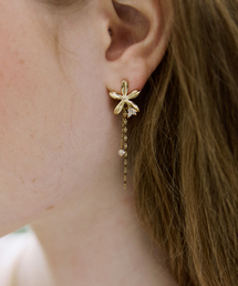 Gold flower drop chain earring